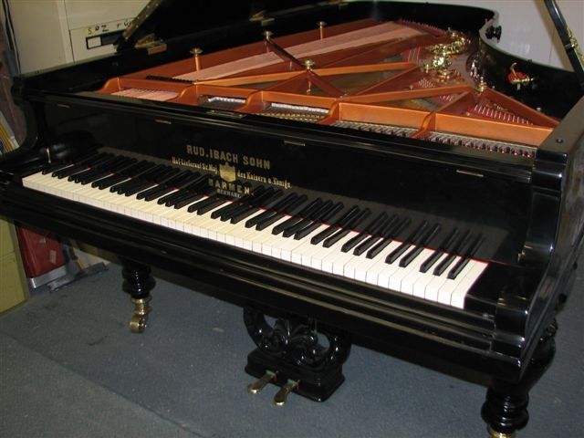 Piano tuner melbourne